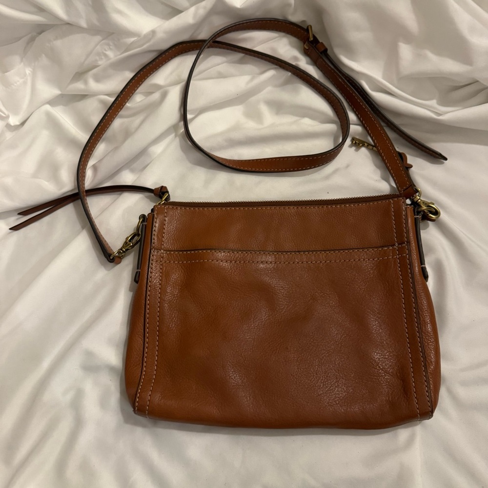 EUC Fossil Emma Leather Crossbody Shoulder Bag - Picture 3 of 8